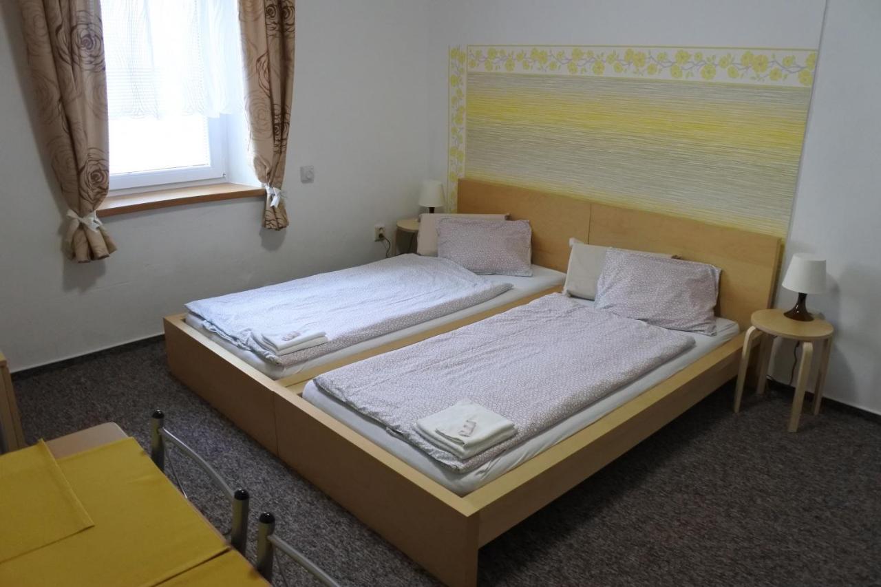 Apartmany Ruze Lipová-lázně Esterno foto
